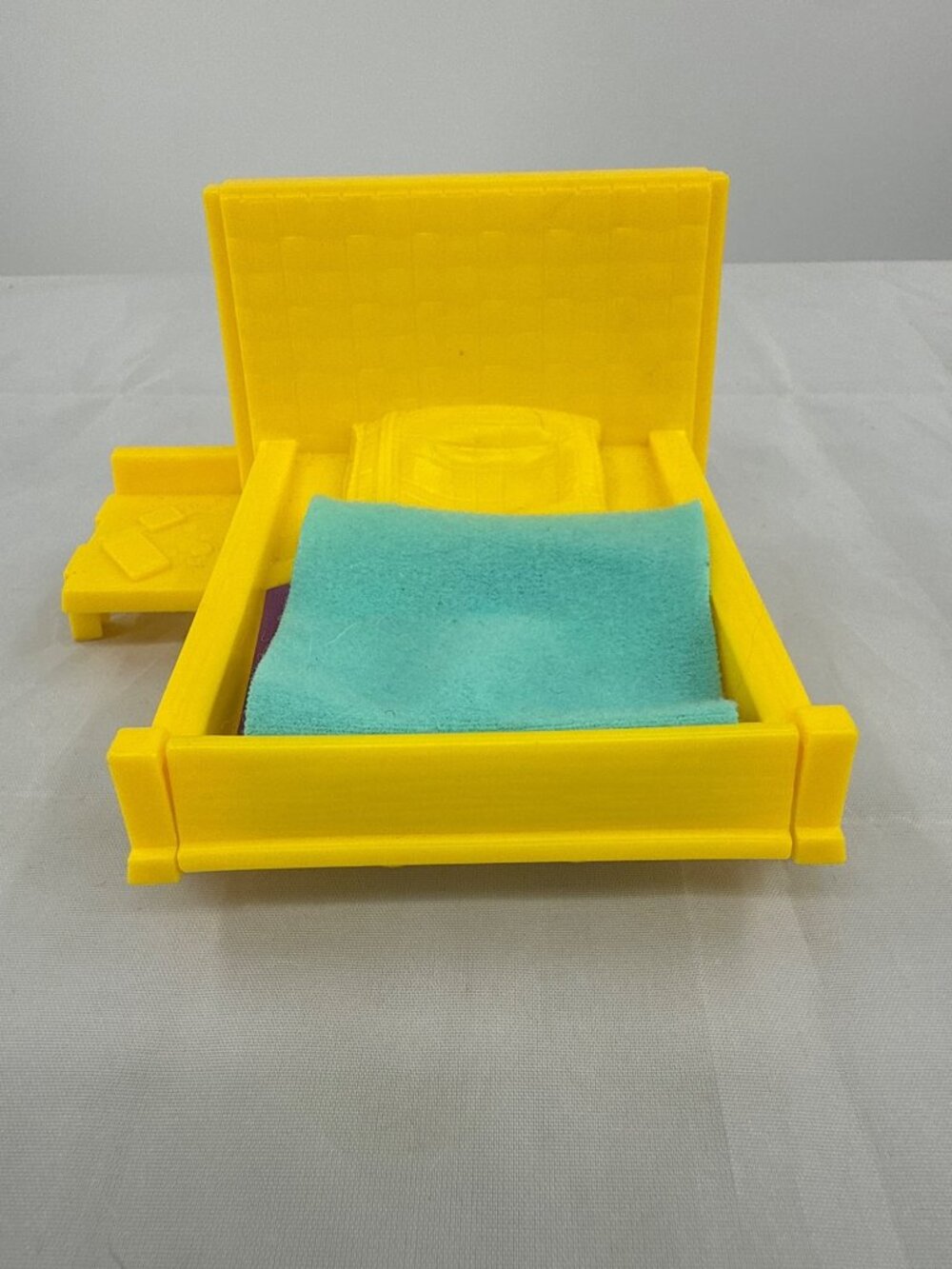 Fisher Price Little People Big Helpers Home Replacement Yellow Bed Teal Blanket